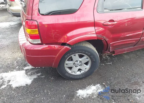 2007 Ford Escape Limited from USA, damaged, VIN 1FMYU94127KB07270
